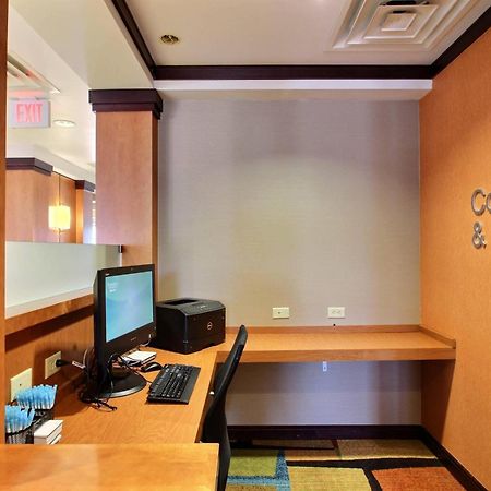 Fairfield Inn & Suites By Marriott Milwaukee Airport Oak Creek Eksteriør billede