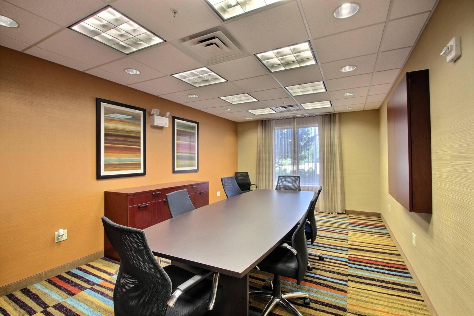 Fairfield Inn & Suites By Marriott Milwaukee Airport Oak Creek Eksteriør billede