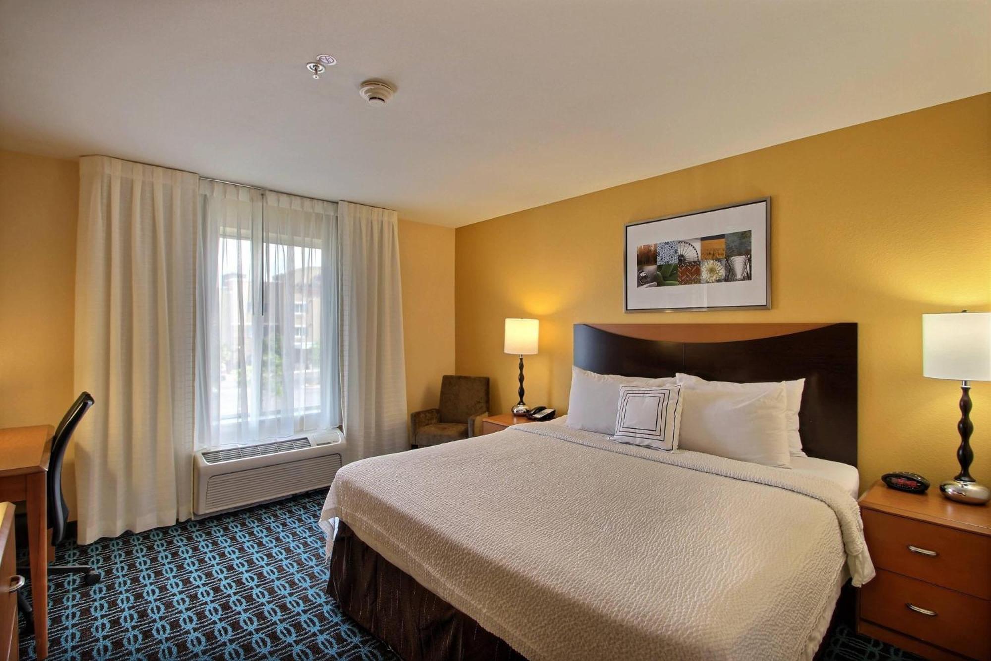 Fairfield Inn & Suites By Marriott Milwaukee Airport Oak Creek Eksteriør billede