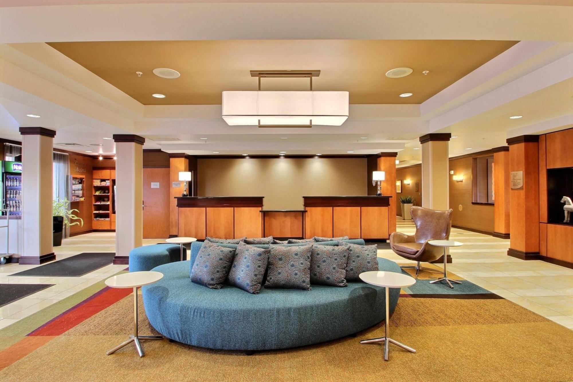 Fairfield Inn & Suites By Marriott Milwaukee Airport Oak Creek Eksteriør billede