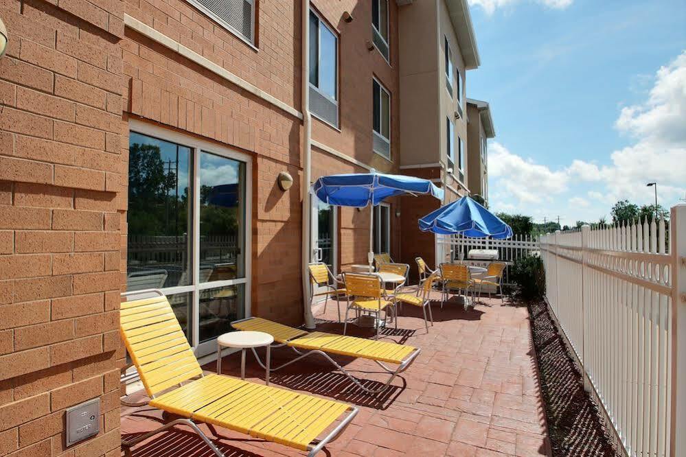 Fairfield Inn & Suites By Marriott Milwaukee Airport Oak Creek Eksteriør billede